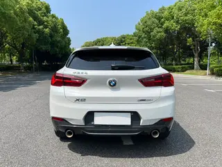 BMW X2 2020 sDrive25i Leading Type M Sports suit interior photo 11 BMW X2 2020 sDrive25i Leading Type M Sports suit interior photo 11