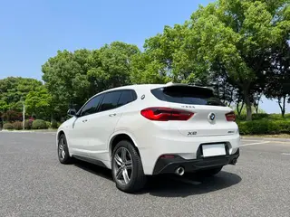 BMW X2 2020 sDrive25i Leading Type M Sports suit interior photo 12 BMW X2 2020 sDrive25i Leading Type M Sports suit interior photo 12