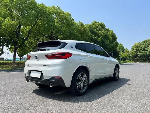 BMW X2 2020 sDrive25i Leading Type M Sports suit interior photo 13 BMW X2 2020 sDrive25i Leading Type M Sports suit interior photo 13