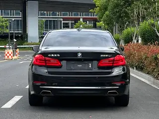 BMW 5 Series 2018 525Li Luxury Set exterior photo 3 BMW 5 Series 2018 525Li Luxury Set exterior photo 3