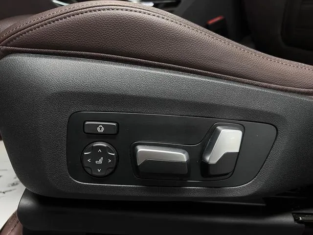 BMW X4 2021 xDrive25i M Traje nocturno deportivo Yao interior foto 20 BMW X4 2021 xDrive25i M Traje nocturno deportivo Yao interior foto 20