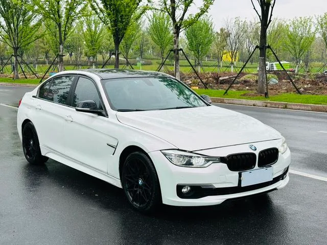 BMW 3 Series 2018 320Li Estilo de moda exterior foto 3 BMW 3 Series 2018 320Li Estilo de moda exterior foto 3