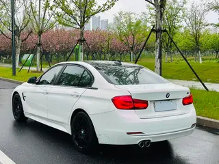 BMW 3 Series 2018 320Li Estilo de moda interior foto 7 BMW 3 Series 2018 320Li Estilo de moda interior foto 7
