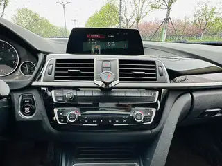 BMW 3 Series 2018 320Li Estilo de moda interior foto 12 BMW 3 Series 2018 320Li Estilo de moda interior foto 12