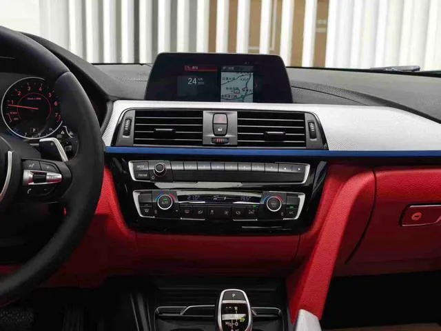 BMW 4 Series 2017 425i Gran Coupe Tipo de lujo M Conjunto deportivo exterior foto 10 BMW 4 Series 2017 425i Gran Coupe Tipo de lujo M Conjunto deportivo exterior foto 10