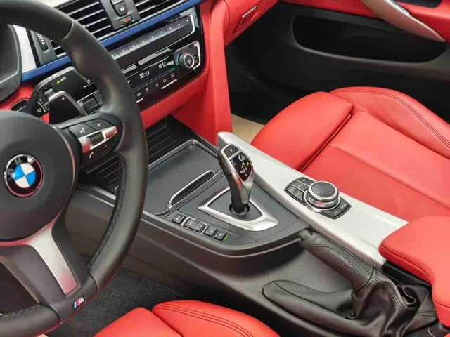 BMW 4 Series 2017 425i Gran Coupe Tipo de lujo M Conjunto deportivo interior foto 14 BMW 4 Series 2017 425i Gran Coupe Tipo de lujo M Conjunto deportivo interior foto 14