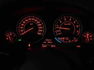 BMW 4 Series 2017 425i Gran Coupe Tipo de lujo M Conjunto deportivo interior foto 16 BMW 4 Series 2017 425i Gran Coupe Tipo de lujo M Conjunto deportivo interior foto 16