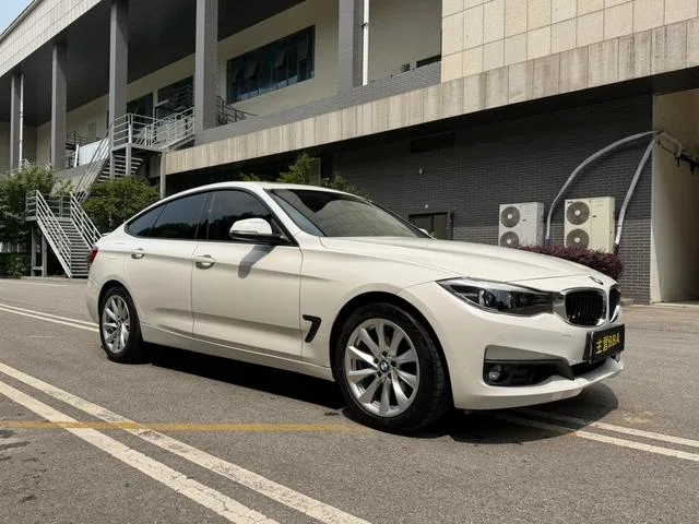 BMW 3 Series GT 2018 320i Модный тип экстерьер фото 3 BMW 3 Series GT 2018 320i Модный тип экстерьер фото 3