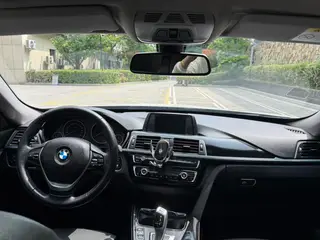 BMW 3 Series GT 2018 320i Модный тип экстерьер фото 8 BMW 3 Series GT 2018 320i Модный тип экстерьер фото 8