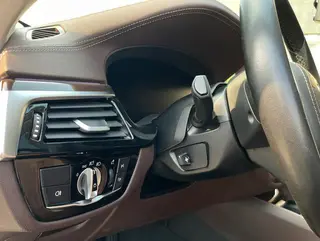 BMW 5 Series 2020 525Li Traje de lujo interior foto 13 BMW 5 Series 2020 525Li Traje de lujo interior foto 13