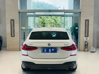 BMW 6 Series GT 2019 630i M Sports suit interior photo 8 BMW 6 Series GT 2019 630i M Sports suit interior photo 8