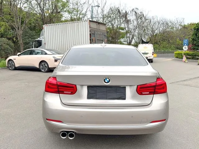 BMW 3 Series 2019 320Li Fashionable interior photo 9 BMW 3 Series 2019 320Li Fashionable interior photo 9