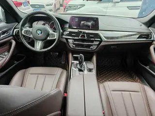BMW 5 Series 2018 525Li M Sports suit exterior photo 5 BMW 5 Series 2018 525Li M Sports suit exterior photo 5
