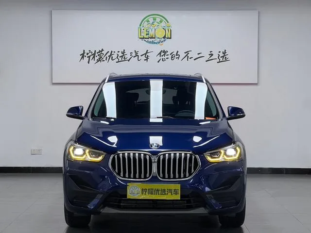 BMW X1 2020 sDrive20Li Fashionable exterior photo 3 BMW X1 2020 sDrive20Li Fashionable exterior photo 3
