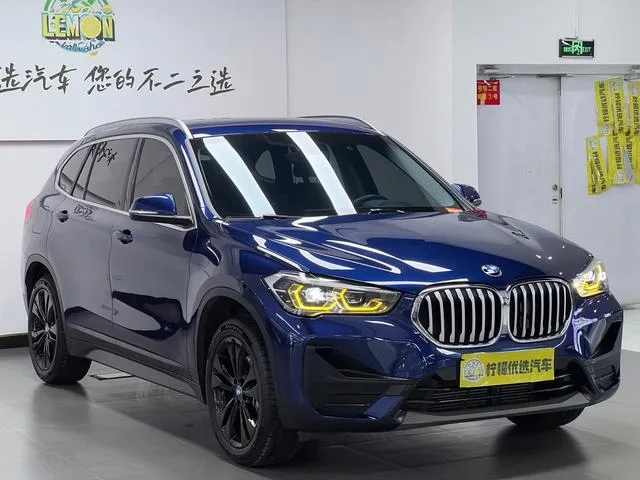 BMW X1 2020 sDrive20Li Fashionable exterior photo 4 BMW X1 2020 sDrive20Li Fashionable exterior photo 4