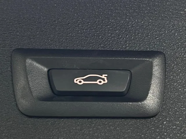 BMW X1 2020 sDrive20Li Fashionable interior photo 11 BMW X1 2020 sDrive20Li Fashionable interior photo 11