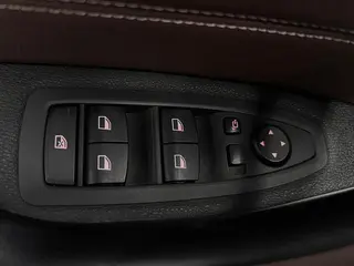 BMW X1 2020 sDrive20Li Fashionable interior photo 15 BMW X1 2020 sDrive20Li Fashionable interior photo 15