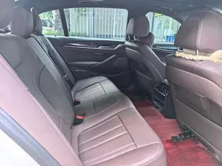 BMW 5 Series 2019 Restyling 525Li M Sports suit interior photo 12 BMW 5 Series 2019 Restyling 525Li M Sports suit interior photo 12