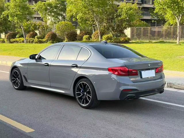 BMW 5 Series 2020 530Li Premium Class M Sports suit exterior photo 5 BMW 5 Series 2020 530Li Premium Class M Sports suit exterior photo 5