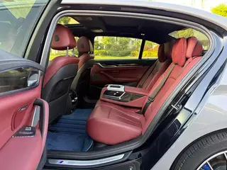 BMW 5 Series 2020 530Li Premium Class M Sports suit exterior photo 9 BMW 5 Series 2020 530Li Premium Class M Sports suit exterior photo 9