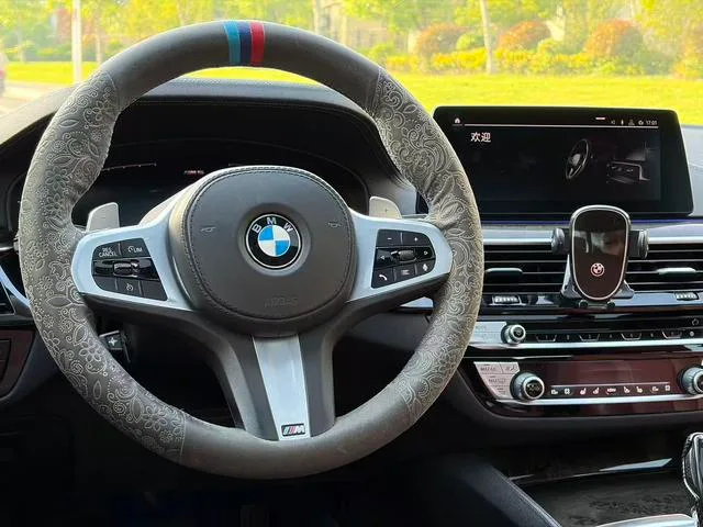BMW 5 Series 2020 530Li Premium Class M Sports suit interior photo 16 BMW 5 Series 2020 530Li Premium Class M Sports suit interior photo 16