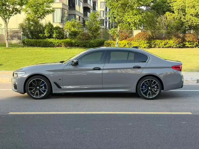 BMW 5 Series 2020 530Li Premium Class M Sports suit interior photo 17 BMW 5 Series 2020 530Li Premium Class M Sports suit interior photo 17