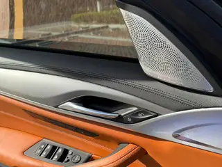 BMW M5 2018 M5 interior photo 11 BMW M5 2018 M5 interior photo 11