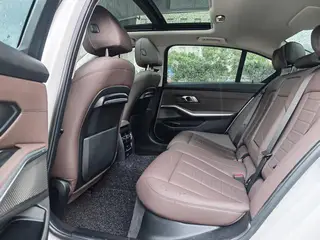 BMW 3 Series 2020 Restyling 325Li M Sports suit interior photo 6 BMW 3 Series 2020 Restyling 325Li M Sports suit interior photo 6