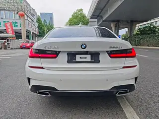BMW 3 Series 2020 Restyling 325Li M Sports suit interior photo 9 BMW 3 Series 2020 Restyling 325Li M Sports suit interior photo 9