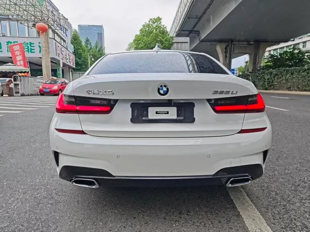 BMW 3 Series 2020 Restyling 325Li M Sports suit interior photo 9 BMW 3 Series 2020 Restyling 325Li M Sports suit interior photo 9