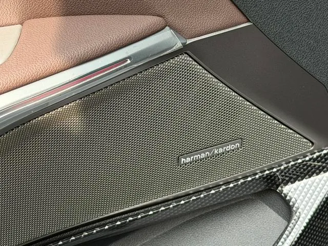 BMW 3 Series 2020 Restyling 325Li M Sports Night Suit interior photo 14 BMW 3 Series 2020 Restyling 325Li M Sports Night Suit interior photo 14