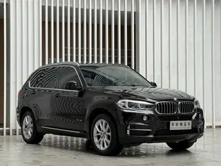 BMW X5 2018 xDrive28i exterior foto 3 BMW X5 2018 xDrive28i exterior foto 3