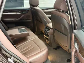 BMW X5 2018 xDrive28i interior foto 8 BMW X5 2018 xDrive28i interior foto 8
