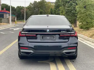 BMW 7 Series 2019 730Li M Conjunto deportivo exterior foto 5 BMW 7 Series 2019 730Li M Conjunto deportivo exterior foto 5