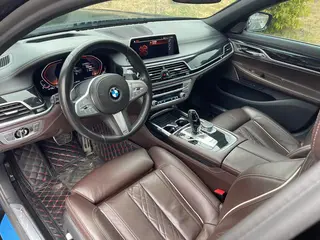 BMW 7 Series 2019 730Li M Conjunto deportivo exterior foto 9 BMW 7 Series 2019 730Li M Conjunto deportivo exterior foto 9