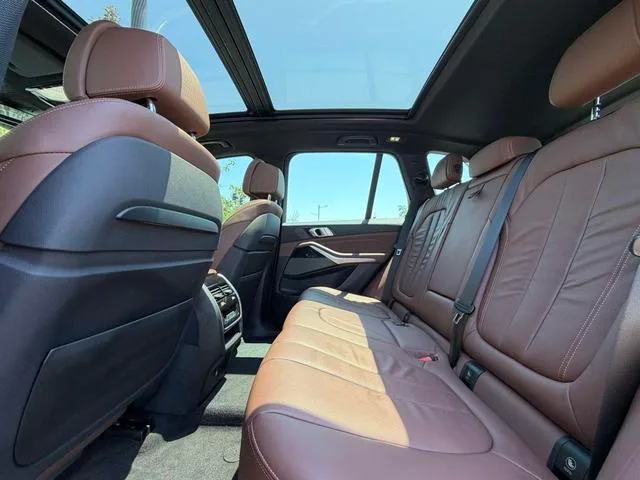 BMW X5 2019 xDrive40i Type de luxe M Ensemble de sport intérieur photo 6 BMW X5 2019 xDrive40i Type de luxe M Ensemble de sport intérieur photo 6