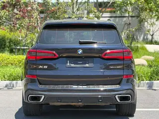 BMW X5 2019 xDrive40i Type de luxe M Ensemble de sport intérieur photo 8 BMW X5 2019 xDrive40i Type de luxe M Ensemble de sport intérieur photo 8