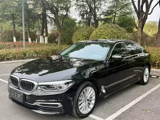 BMW 5 Series 2020 530Li Premium Class Luxury Set exterior photo 1 BMW 5 Series 2020 530Li Premium Class Luxury Set exterior photo 1