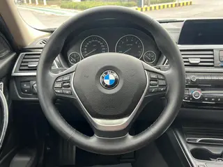 BMW 3 Series 2018 320Li Fashionable interior photo 12 BMW 3 Series 2018 320Li Fashionable interior photo 12
