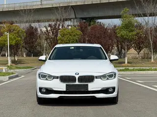 BMW 3 Series 2018 320Li Fashionable exterior photo 2 BMW 3 Series 2018 320Li Fashionable exterior photo 2