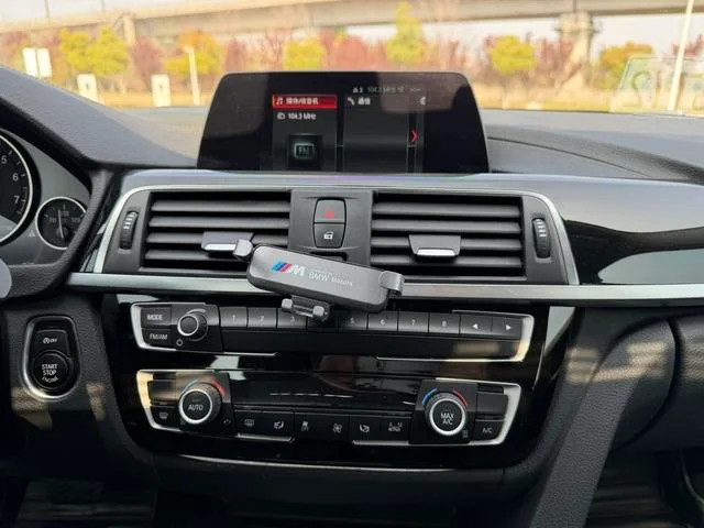 BMW 3 Series 2018 320Li Fashionable interior photo 14 BMW 3 Series 2018 320Li Fashionable interior photo 14