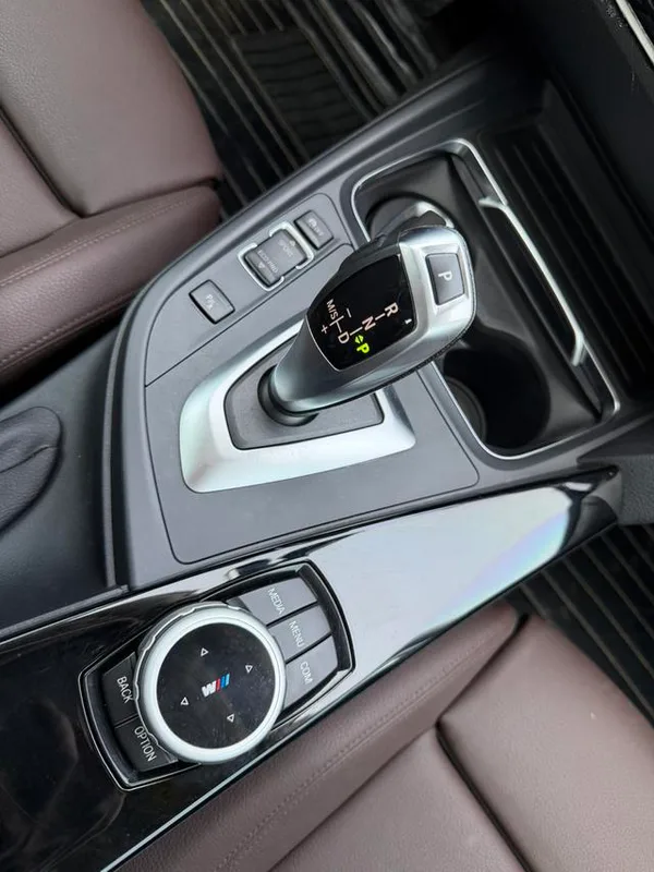 BMW 3 Series 2018 320Li Fashionable interior photo 16 BMW 3 Series 2018 320Li Fashionable interior photo 16