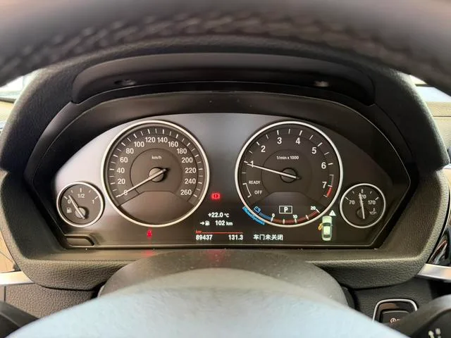 BMW 3 Series 2018 320Li Fashionable interior photo 17 BMW 3 Series 2018 320Li Fashionable interior photo 17