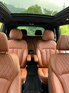BMW X7 2020 xDrive40i Эксклюзивный роскошный набор интерьер фото 13 BMW X7 2020 xDrive40i Эксклюзивный роскошный набор интерьер фото 13