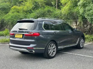 BMW X7 2020 xDrive40i Эксклюзивный роскошный набор интерьер фото 19 BMW X7 2020 xDrive40i Эксклюзивный роскошный набор интерьер фото 19