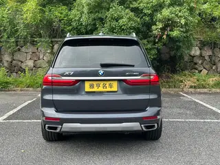 BMW X7 2020 xDrive40i Эксклюзивный роскошный набор интерьер фото 20 BMW X7 2020 xDrive40i Эксклюзивный роскошный набор интерьер фото 20