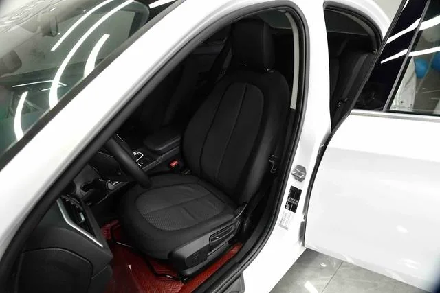 BMW 1 Series 2017 118i Fashionable interior photo 11 BMW 1 Series 2017 118i Fashionable interior photo 11