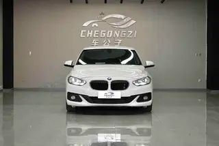 BMW 1 Series 2017 118i Fashionable interior photo 14 BMW 1 Series 2017 118i Fashionable interior photo 14