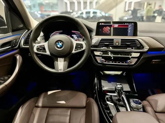 BMW X3 2020 xDrive28i M Sports suit interior photo 7 BMW X3 2020 xDrive28i M Sports suit interior photo 7