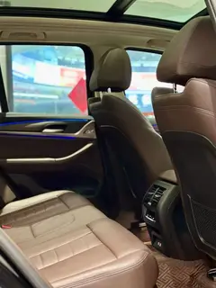 BMW X3 2020 xDrive28i M Sports suit interior photo 9 BMW X3 2020 xDrive28i M Sports suit interior photo 9